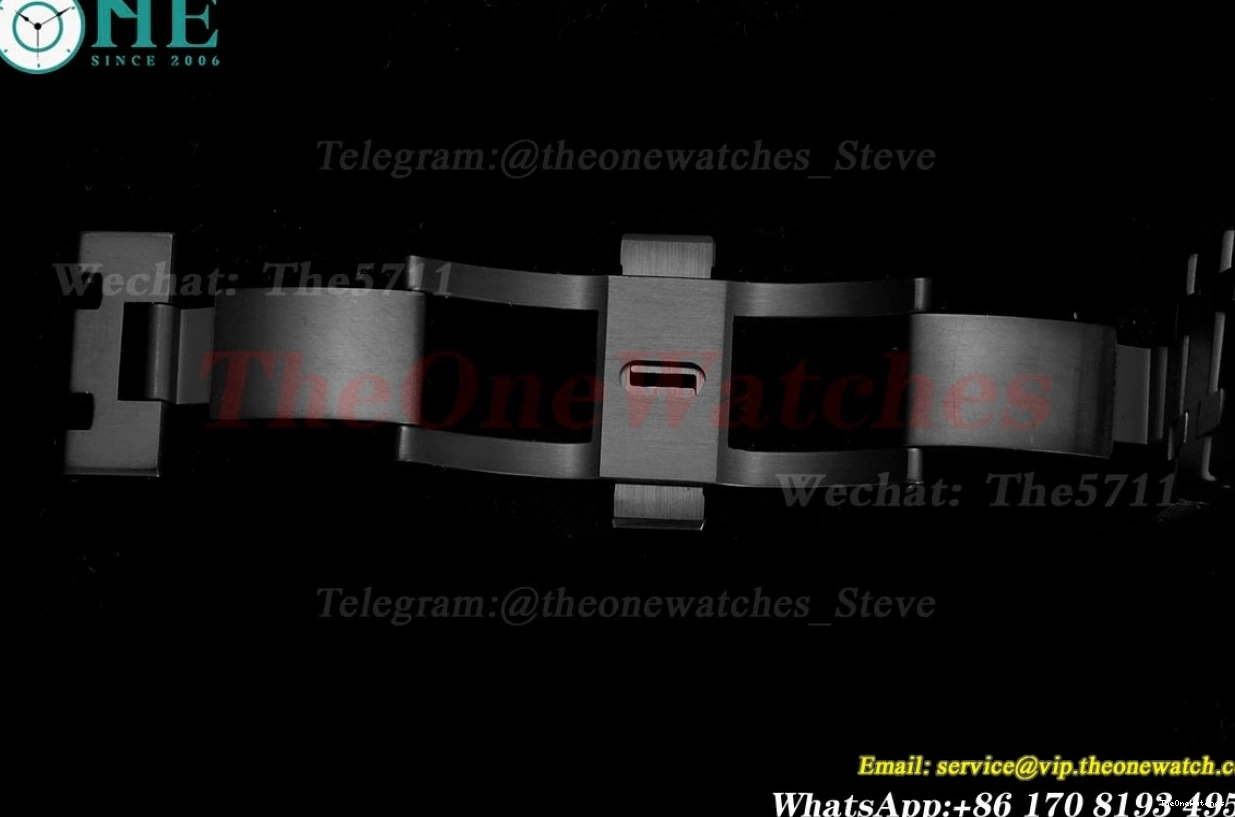 42mm PVD A7750 APF Offshore Dial Black Royal Oak PVD 1224